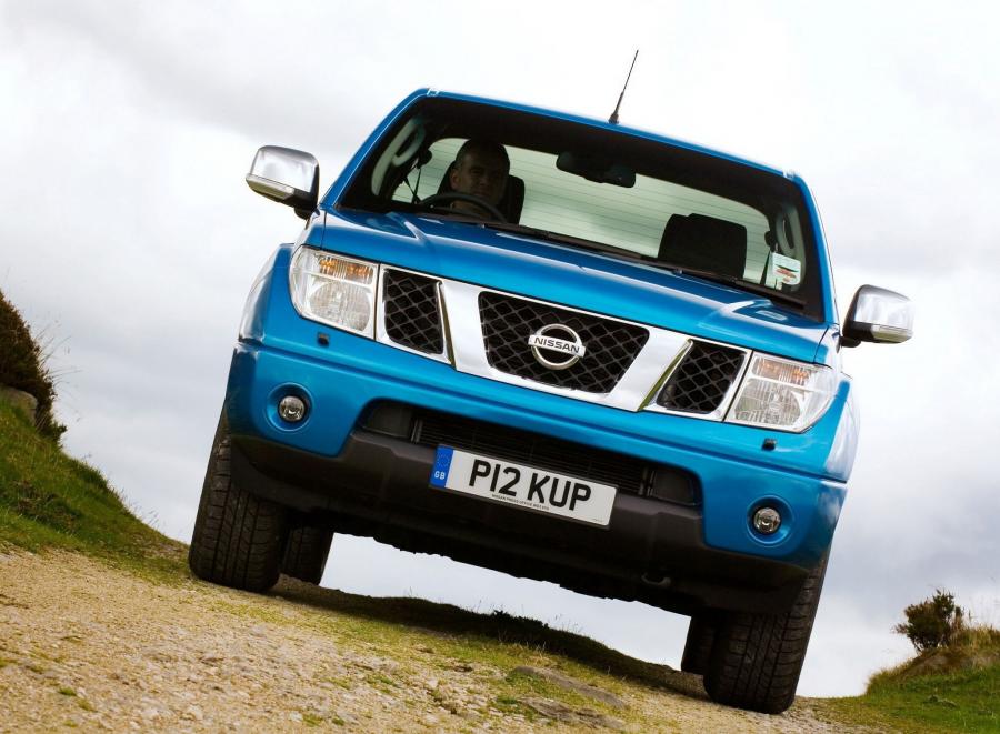  Nissan Navara King Cab 2005 года  (UK) (фото 3 из 3)